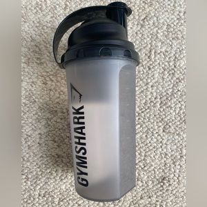 Shaker bottle- black